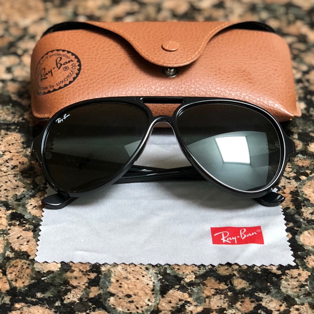 RB 4125 “Cats”. Great for both men or women & Kids